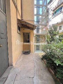 Torino, Vanchiglia, Via Guastalla, 27