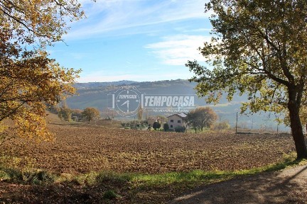 Appartamento Contrada Forchiusa, Serra San Quirico