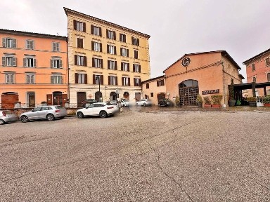 Trilocale piazza Garibaldi 41, Centro, Fabriano