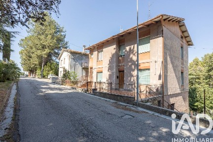 Quadrilocale via del Risorgimento 16, Montecarotto