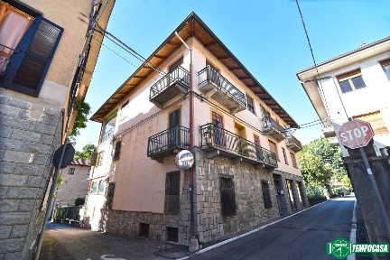 Trilocale via delle Torri 13, Rocca Canavese
