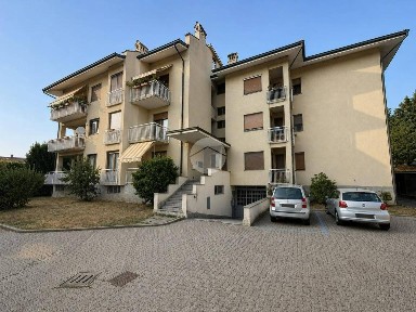 Quadrilocale via Azeglio 7, Albiano d'Ivrea