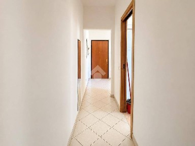 Ancona, Valle Miano, VIA LOTTO, 4
