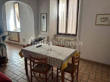Appartamento piazza Giacomo Matteotti, Centro, Sassoferrato