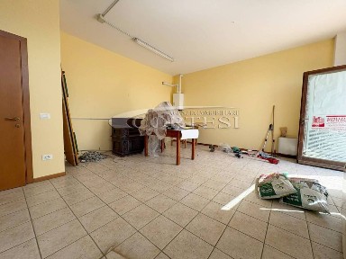 Bilocale piazza Leopardi 17, Ripe, Trecastelli