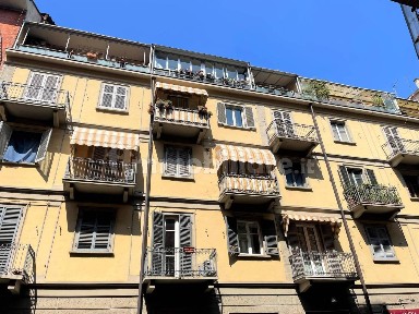 Bilocale via Lombriasco 6, Cenisia, Torino