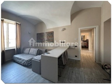 Trilocale via delle Orfane 22, Quadrilatero Romano, Torino