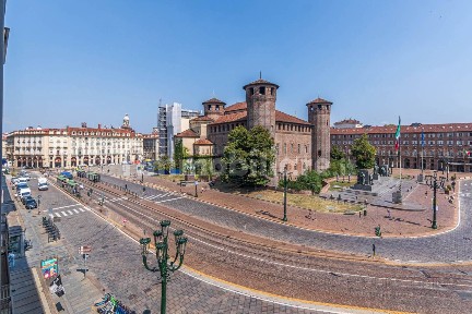 Torino, Via Roma, Piazza Castello, 51