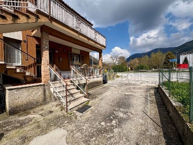Fabriano, FRAZ. BORGO TUFICO