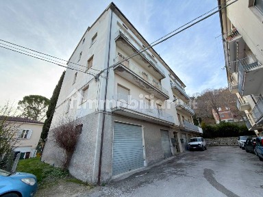 Fabriano, VIALE IV NOVEMBRE, 38