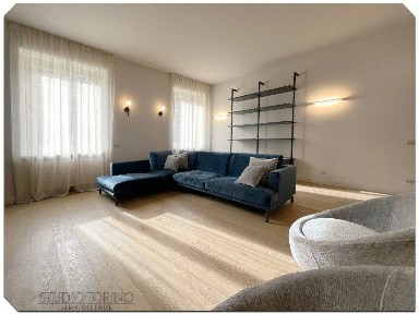 Appartamento via Monte di Pietà 1, Via Roma, Torino