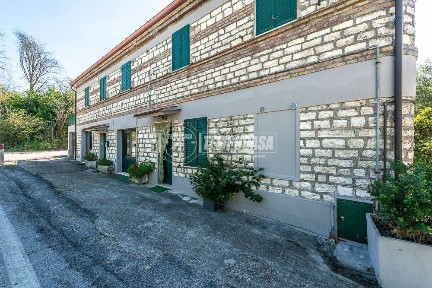Bilocale via Betellico, Sirolo