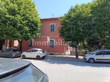 Fabriano, via stelluti scala, 59
