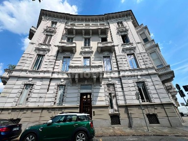 Torino, Crocetta, Corso Re Umberto, 60