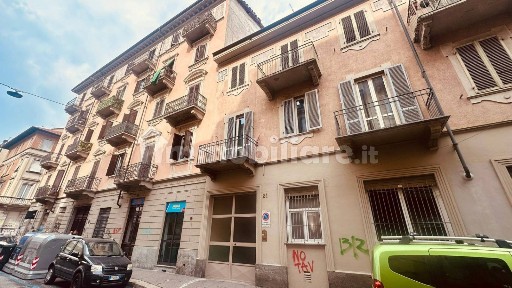 Bilocale via Guastalla 21, Vanchiglia, Torino