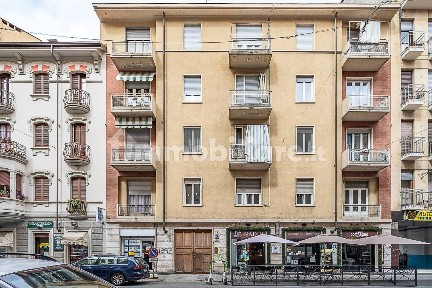 Trilocale via San Donato 62, San Donato, Torino