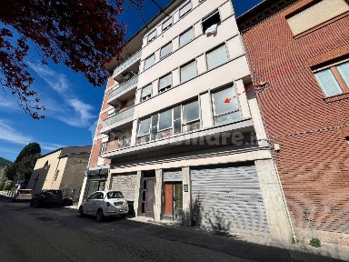 Appartamento via G. Miliani 47, Centro, Fabriano