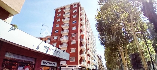 Appartamento via Sondrio 2, Don Bosco, Torino
