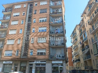 Trilocale via Giacomo Puccini 19, Centro, Carmagnola