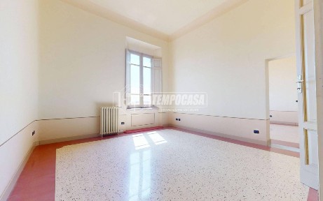 Appartamento buono stato, secondo piano, Centro, Castelfidardo