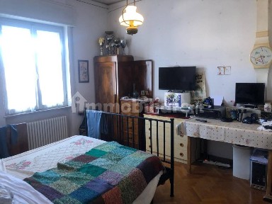 Appartamento da ristrutturare, secondo piano, Borgo Molino, Portone, Senigallia