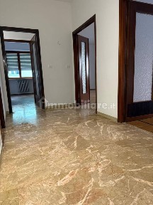 Appartamento via Ventimiglia 82, Nizza Millefonti, Torino