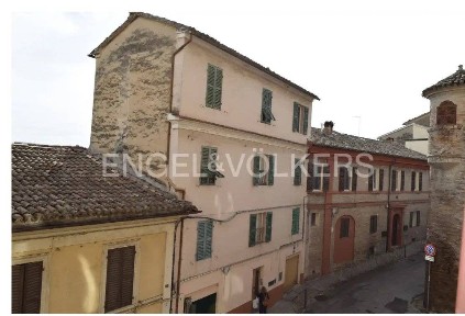 Appartamento via Giuseppe Mazzini, Centro Storico, Jesi