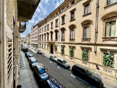 Trilocale via Cavour 18, Via Roma, Torino