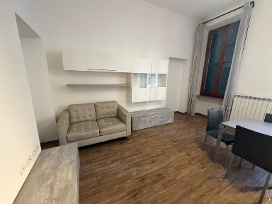 Bilocale via Accademia Albertina 27, Via della Rocca, Torino