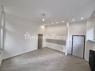 Bilocale via Breglio 55, Borgo Vittoria, Torino