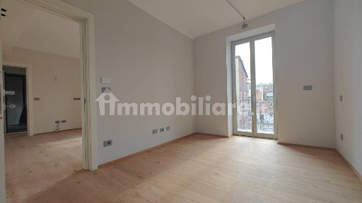 Torino, San Salvario - Dante, Via Madama Cristina, 65