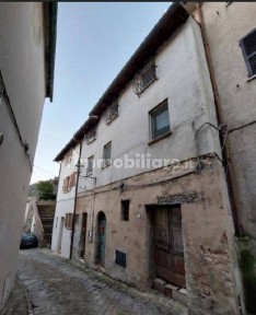 Appartamento all'asta via Battistelli, Arcevia