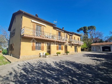 Appartamento via Breccia Terza, Monsano