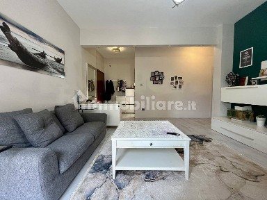 Quadrilocale via Giuseppe Garibaldi, Viale del Lavoro, Jesi