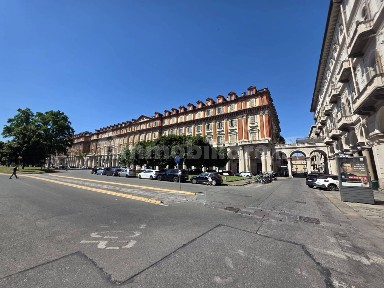 Torino, Cittadella, Piazza Statuto, 5