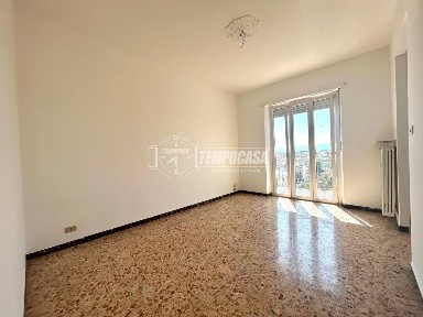 Trilocale via Trento 38/B, Volpiano