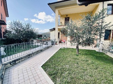 Appartamento Albacina, Albacina Borgo Tufico, Fabriano