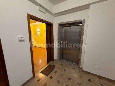 Appartamento viale Zonghi 23, Centro, Fabriano