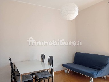 Bilocale via Rovigo 1, Aurora, Torino