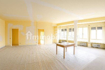 Fabriano, Viale Aurelio Zonghi, 21