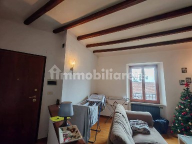 Trilocale buono stato, quarto piano, Centro Storico, Ancona