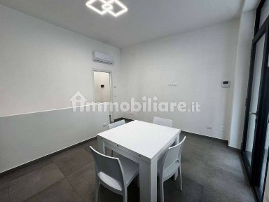 Trilocale via Pier Dionigi Pinelli 34, San Donato, Torino