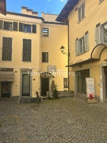Bilocale vicolo Sebastiano Giraud 9, Centro, Pinerolo