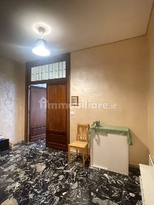 Quadrilocale via Cesana 31, Cenisia, Torino