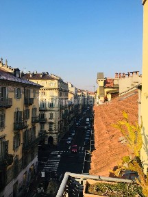 Trilocale via Madama Cristina 17, San Salvario - Baretti, Torino