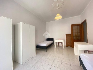 Bilocale via giotto 4, Centro, Grugliasco