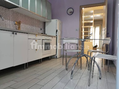 Bilocale via Ventimiglia 34, Nizza Millefonti, Torino