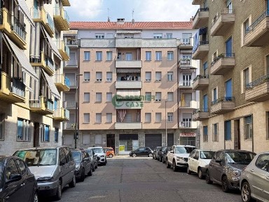 Torino, Barriera di Milano, via Pier-fortunato calvi 26