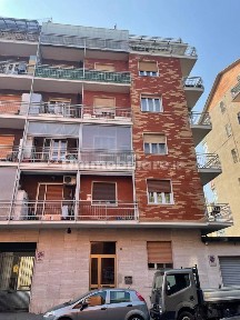 Torino, Rebaudengo, Via Federico Patetta, 8