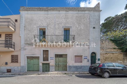 Miggiano, Via Specchia, 7